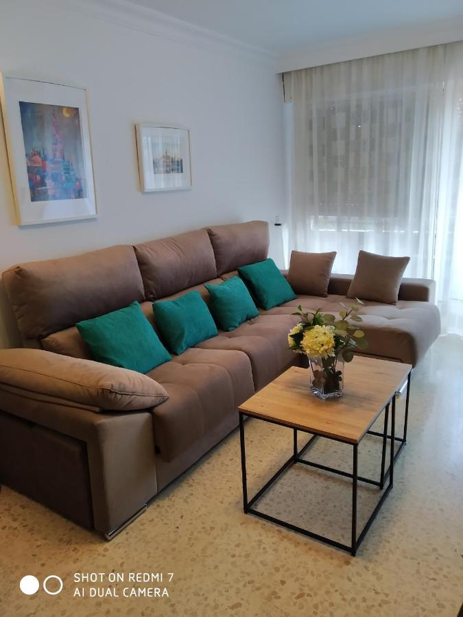Luminoso Y Amplio Apartamento Sevilla Eksteriør bilde