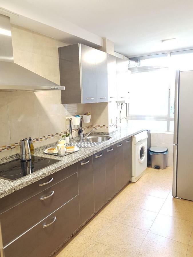 Luminoso Y Amplio Apartamento Sevilla Eksteriør bilde