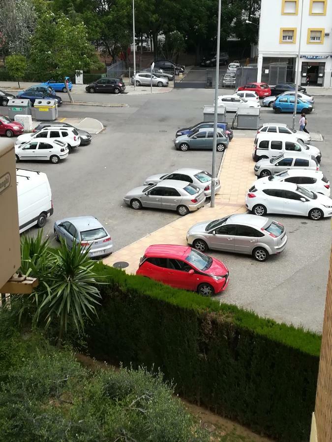 Luminoso Y Amplio Apartamento Sevilla Eksteriør bilde